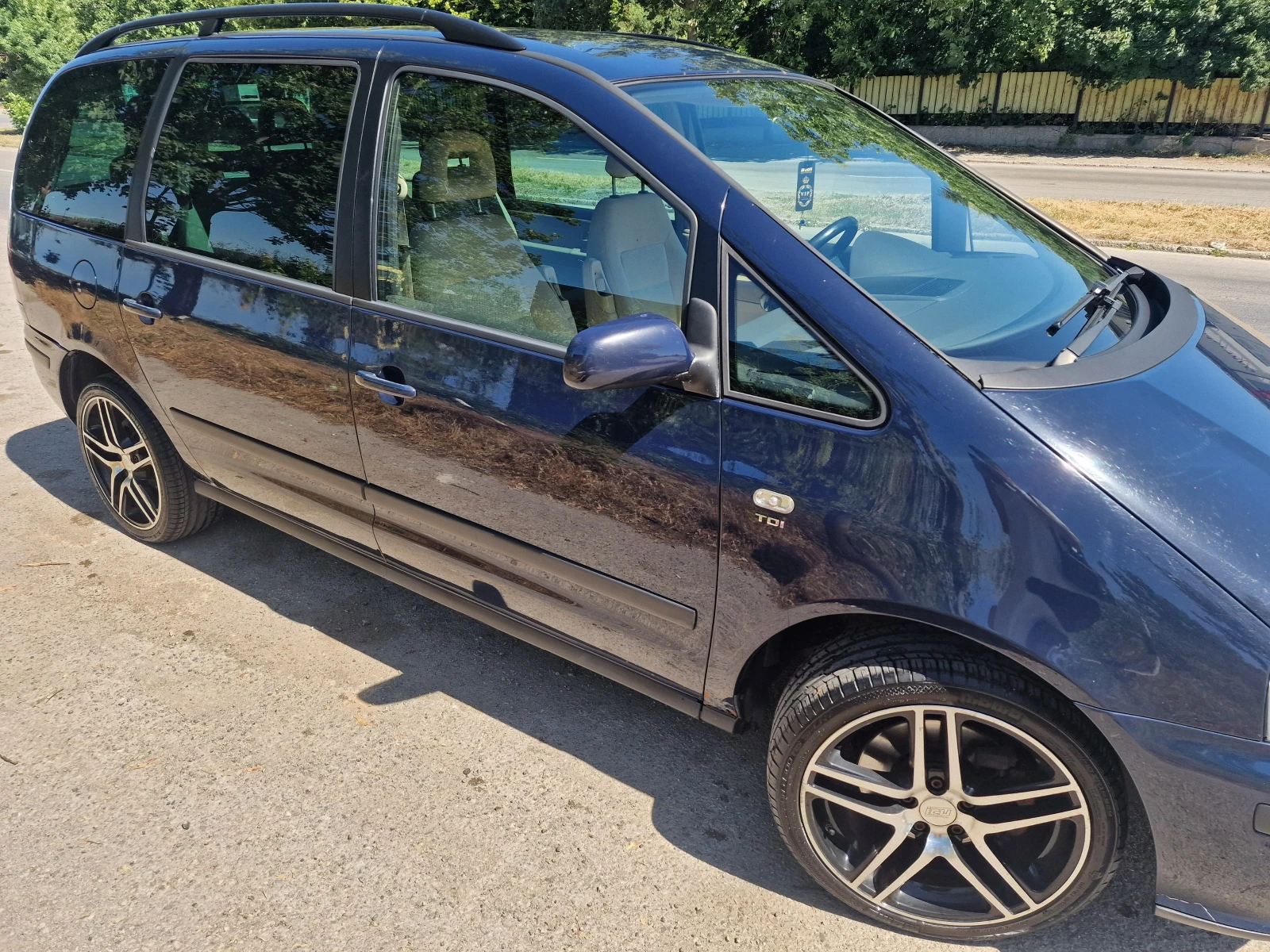 Seat Alhambra, снимка 3 - Автомобили и джипове - 55077422