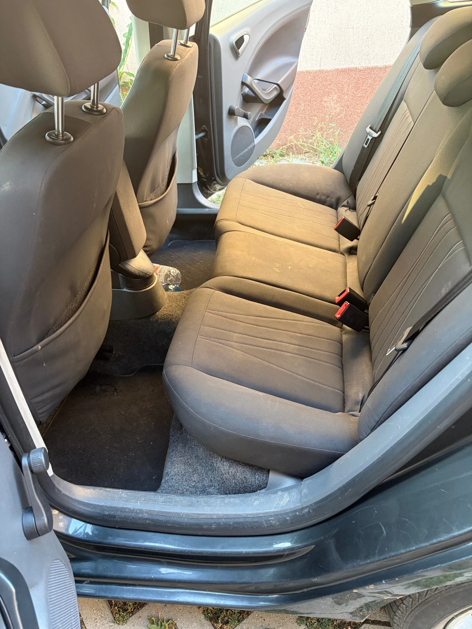 Seat Ibiza, снимка 8 - Автомобили и джипове - 55805527