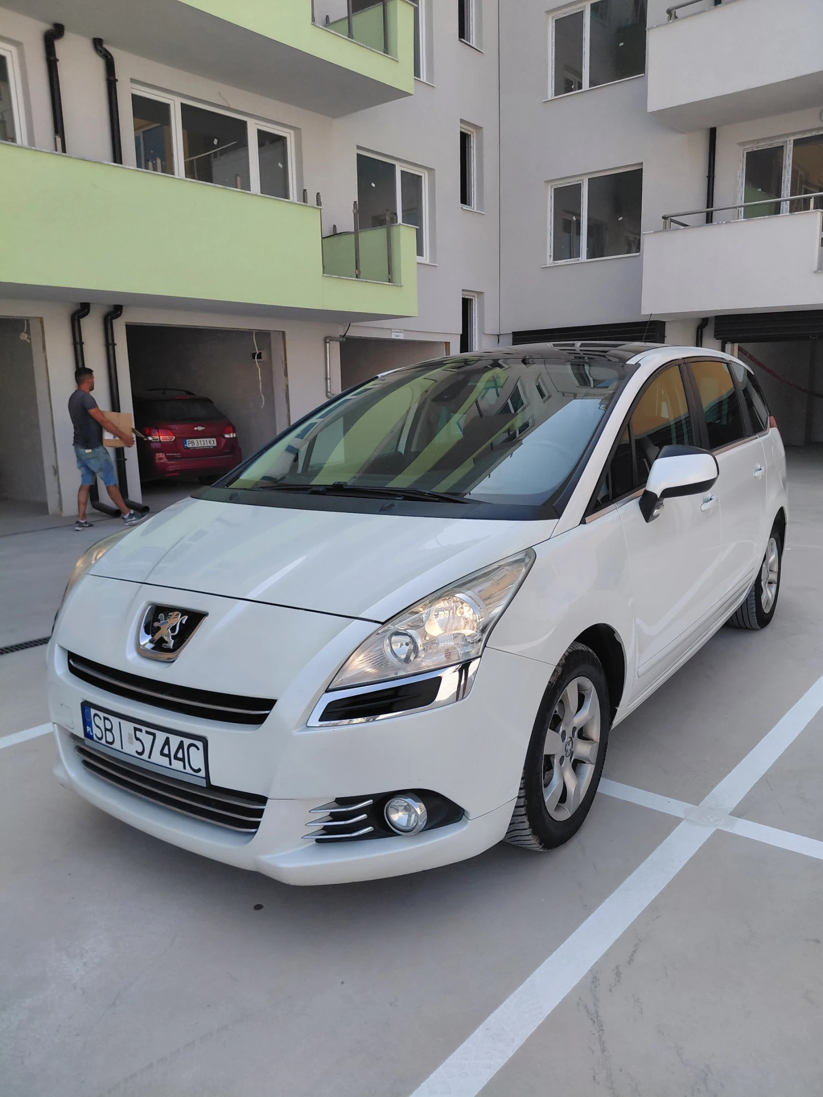 Peugeot 5008