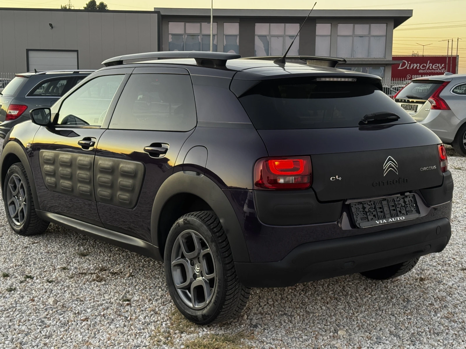 Citroen C4 Cactus 1.2 PURETECH SHINE 132000KM EU-6B, снимка 4 - Автомобили и джипове - 56130733