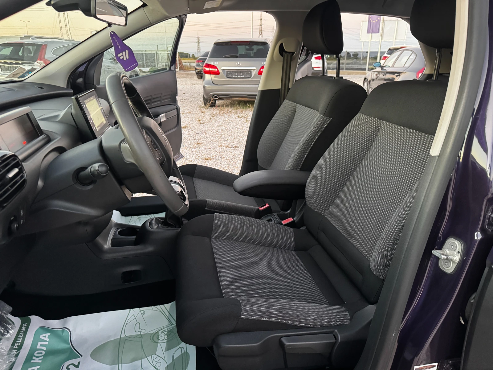 Citroen C4 Cactus 1.2 PURETECH SHINE 132000KM EU-6B, снимка 7 - Автомобили и джипове - 56130733