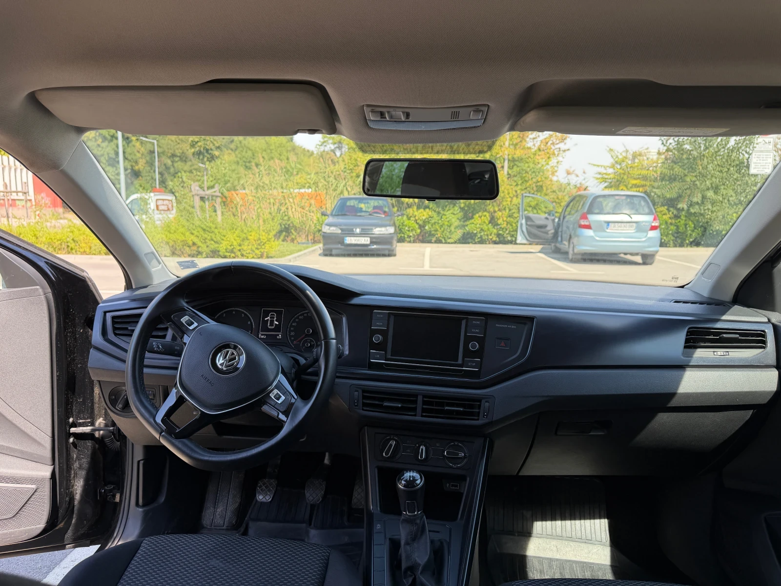 VW Polo 1.0 mpi, снимка 7 - Автомобили и джипове - 56152359