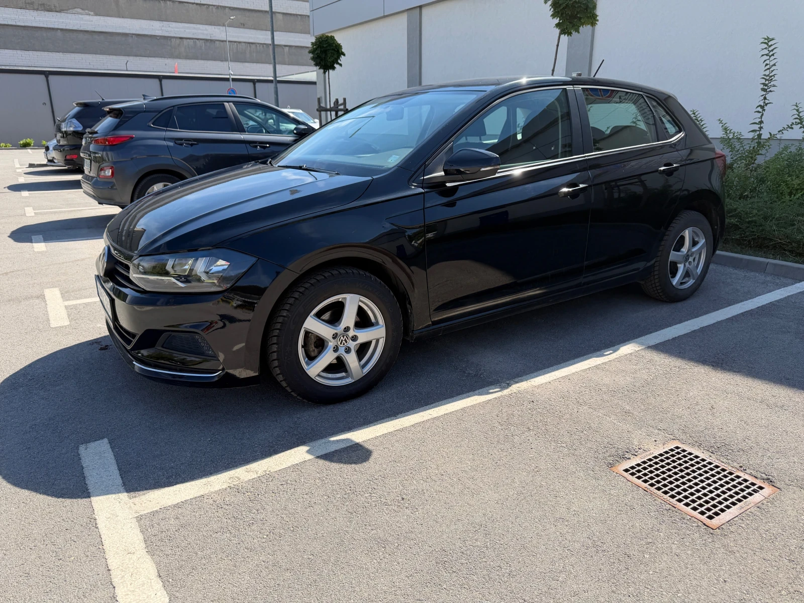 VW Polo 1.0 mpi, снимка 2 - Автомобили и джипове - 56152359