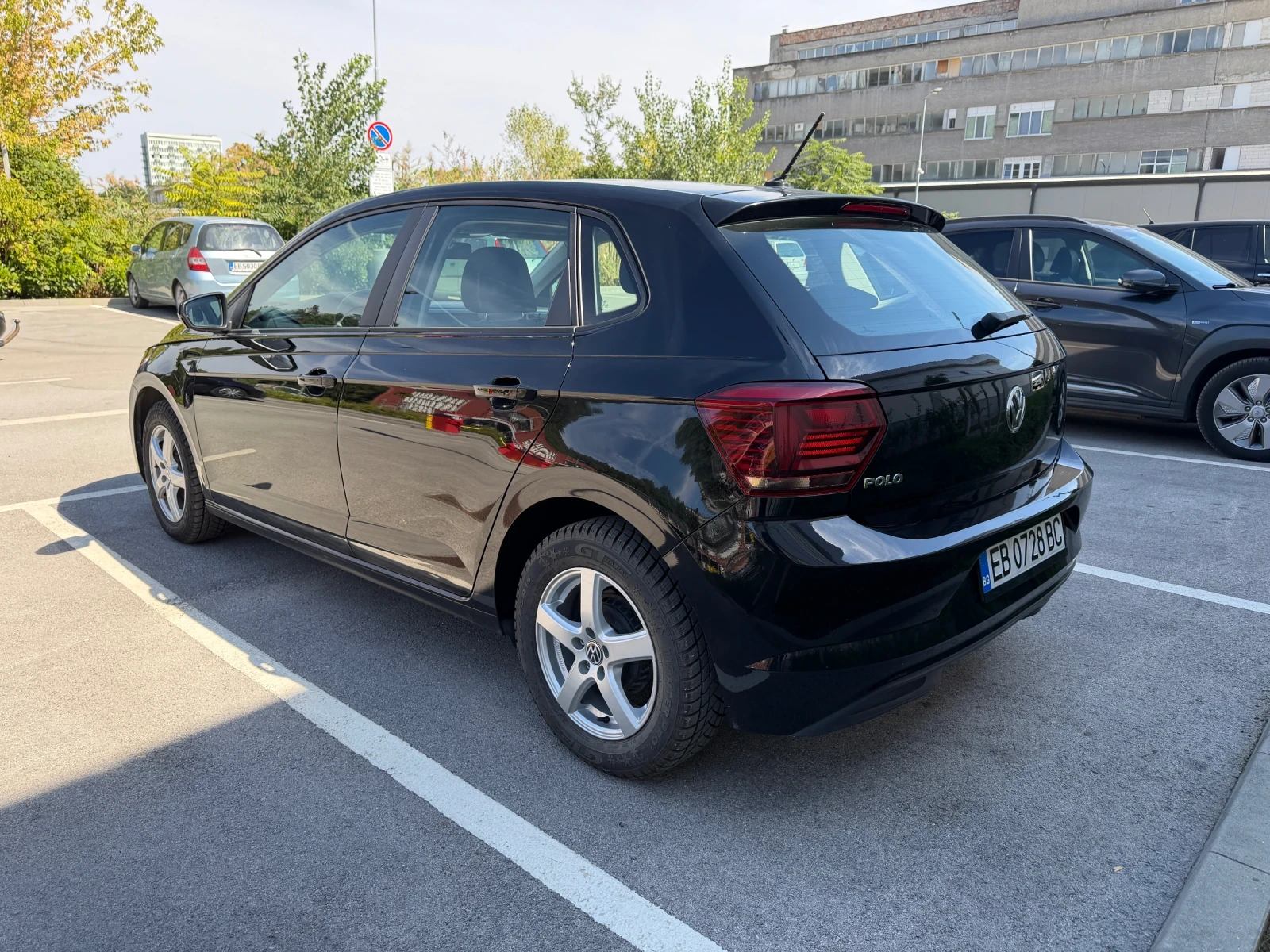 VW Polo 1.0 mpi, снимка 9 - Автомобили и джипове - 56152359