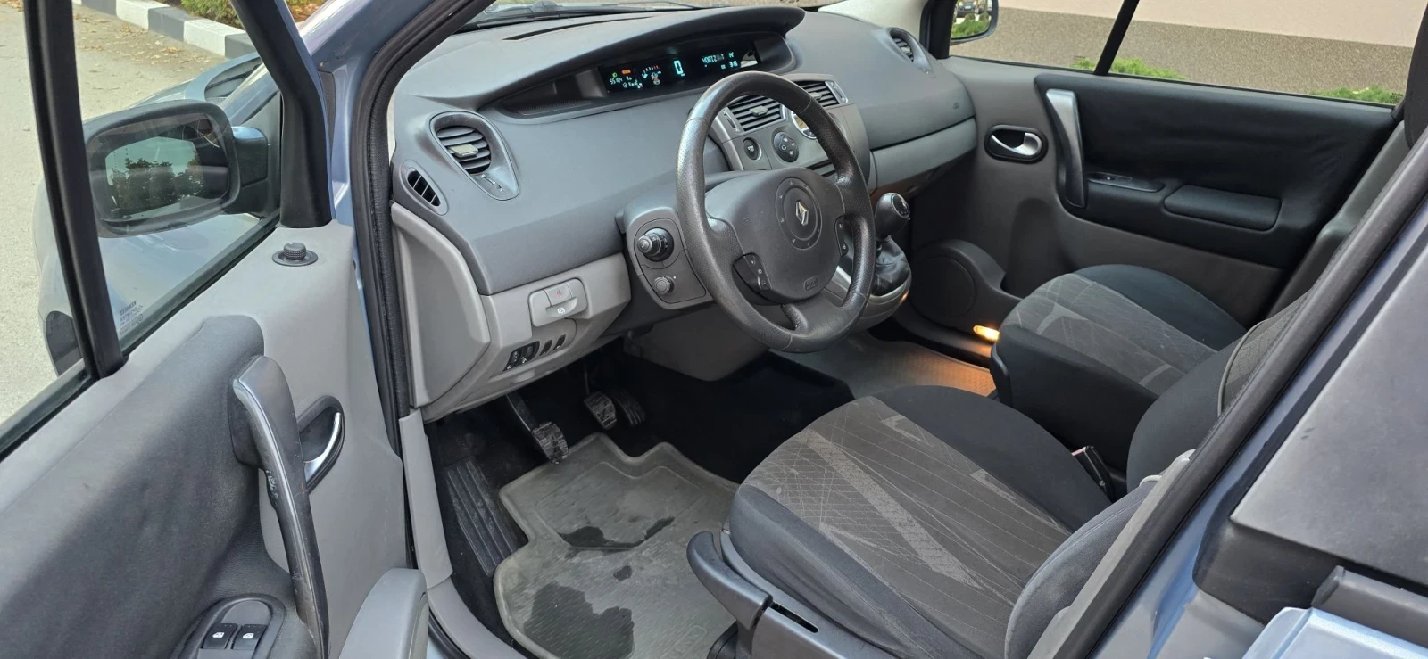 Renault Scenic 1.9d | Mobile.bg � ����������� 10