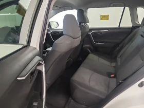 Toyota Rav4 LE| ПОДГРЕВИ| МЪРТВА ТОЧКА| ЗАДНА КАМЕРА| 2 КЛЮЧА|, снимка 11
