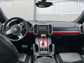 Porsche Cayenne 4.8 V8 TURBO PANORAMA/2xTV/XENON/NAVI/''21 - 21950 € / 42930.47 лв. - 38476394 7