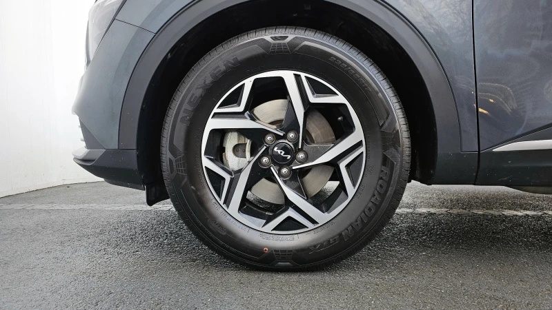 Kia Sportage 2.0 CRDI / АВТОМАТИК / СЕРВИЗНА ИСТОРИЯ !!!, снимка 5 - Автомобили и джипове - 53417859