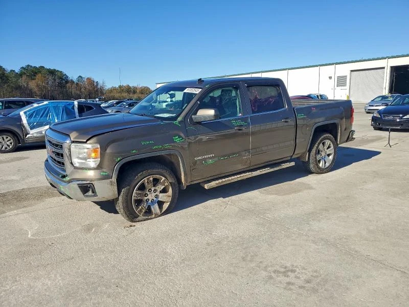 Gmc Sierra 5.3L 8 Rear-wheel drive, снимка 2 - Автомобили и джипове - 53648733