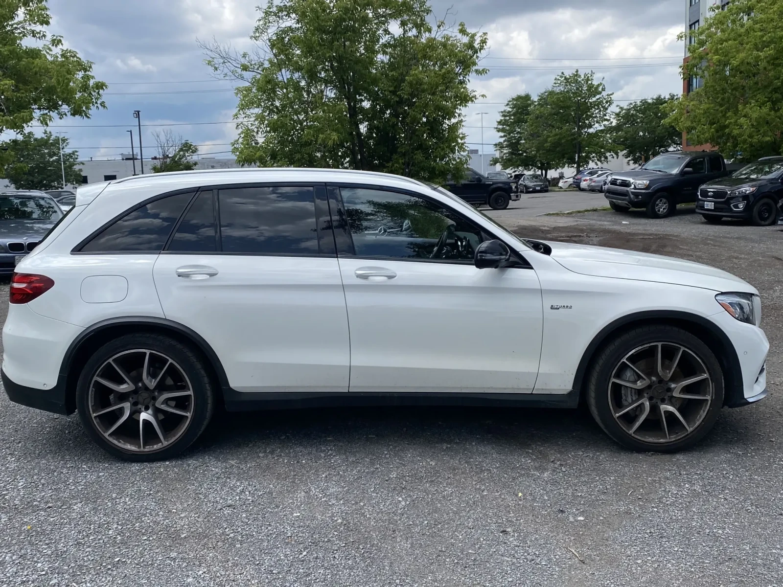Mercedes-Benz GLC 43 AMG CARFAX* ОПЦИЯ ЗА ФИНАНСИРАНЕ*  - изображение 5