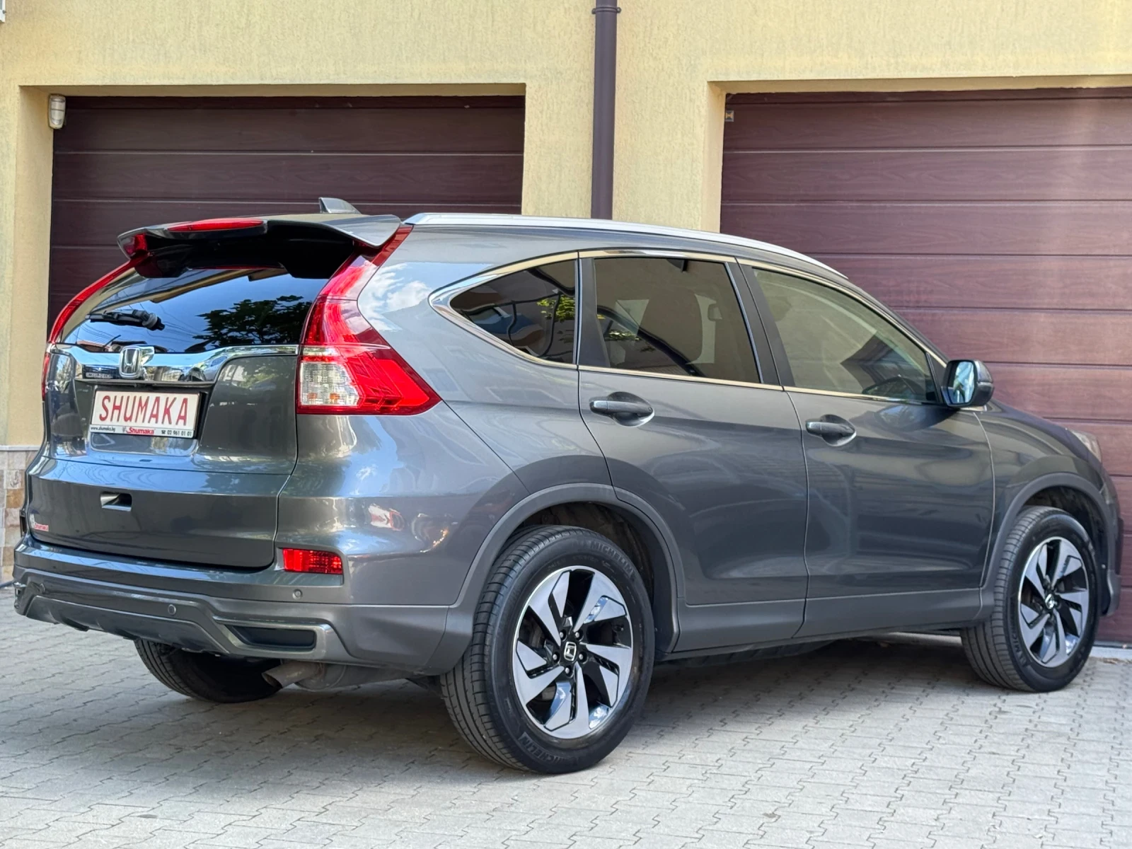 Honda Cr-v 2.0i 4X4* EXECUTIVE* ПЪЛНА СЕРВИЗ ИСТОРИЯ В ХОНДА! - изображение 4