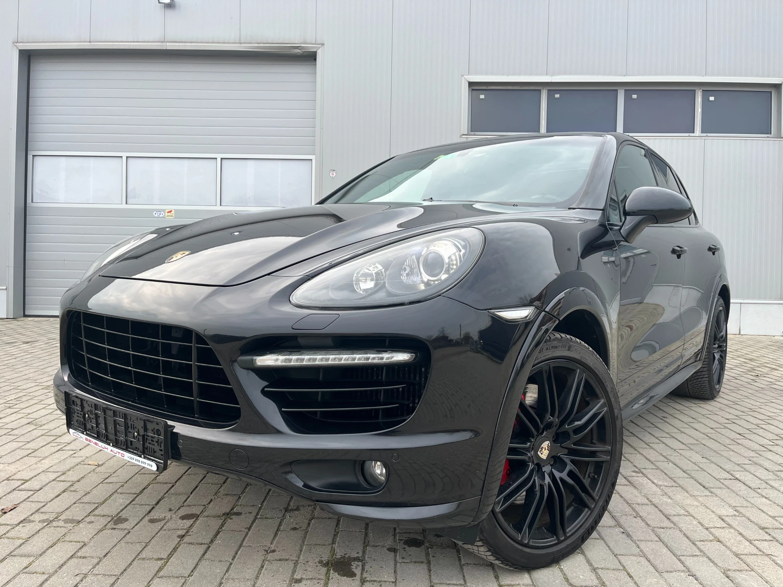 Porsche Cayenne 4.8 V8 TURBO PANORAMA/2xTV/XENON/NAVI/''21 | Mobile.bg � ����������� 1