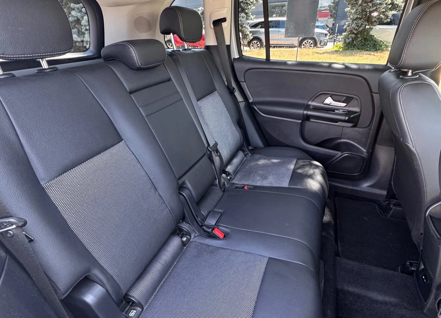 Mercedes-Benz GLB 200d | Mobile.bg � ����������� 7