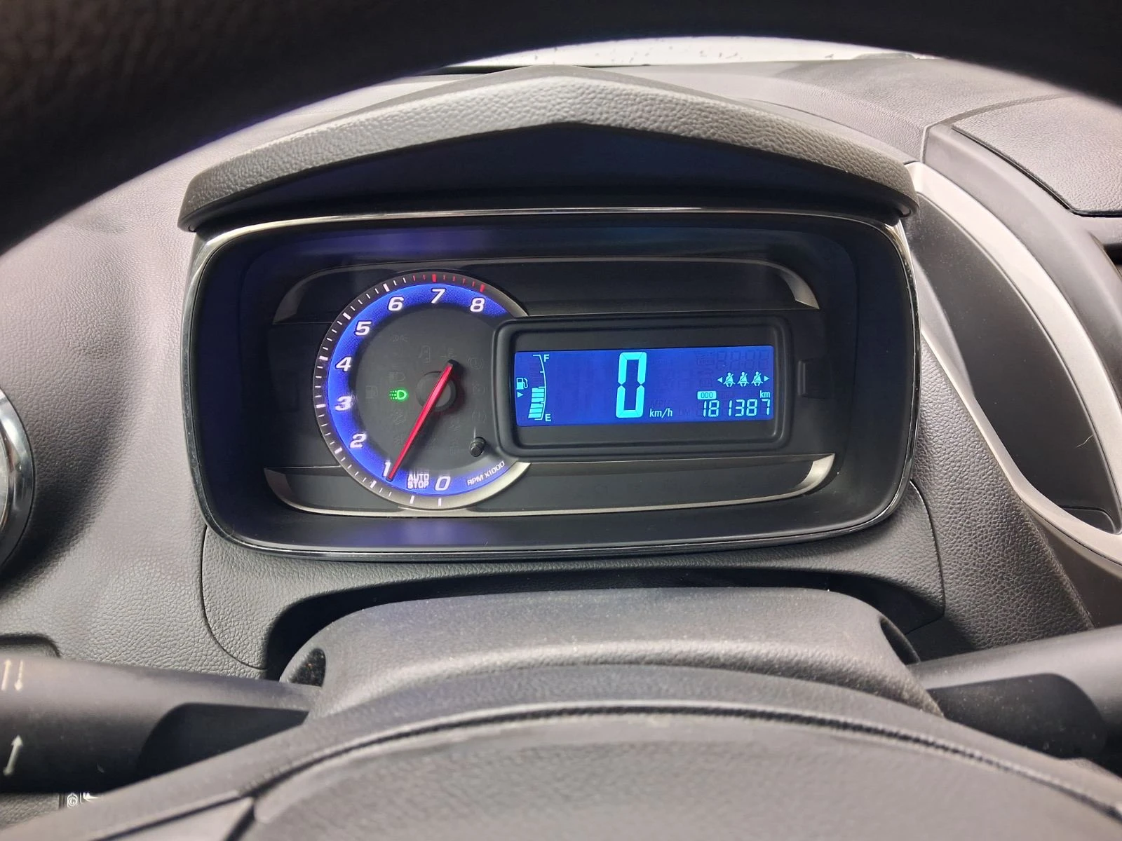 Chevrolet Trax 1.6LPG, снимка 6 - Автомобили и джипове - 54244263