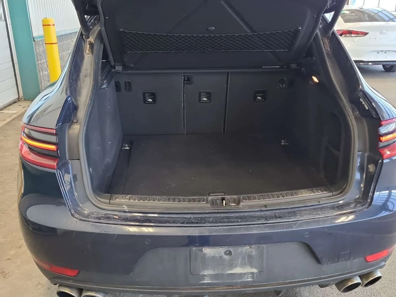 Porsche Macan * S * ПАНОРАМА* ПОДГРЕВ* ОБДУХВАНЕ* , снимка 13 - Автомобили и джипове - 54341699