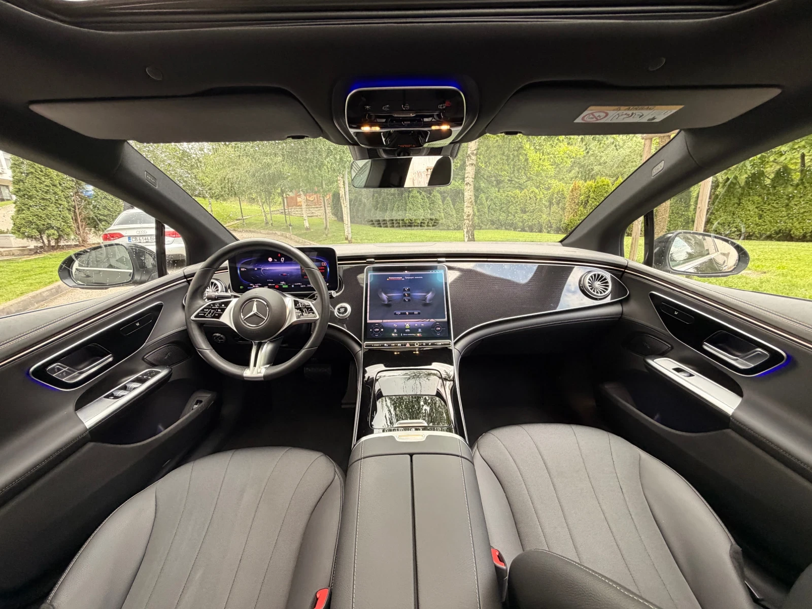 Mercedes-Benz EQE 300 / MBUX / ПОДГРЕВ / КАМЕРА, снимка 12 - Автомобили и джипове - 54758969
