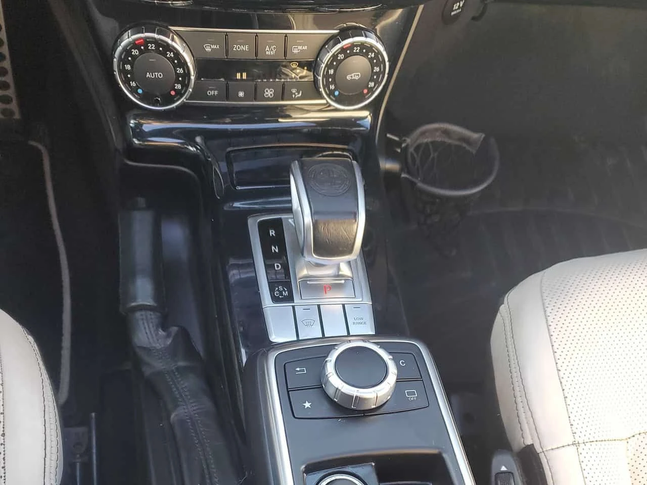 Mercedes-Benz G * AMG 63 * АВТОКРЕДИТ БЕЗ ПЪРВОНАЧАЛНА ВНОСКА* , снимка 10 - Автомобили и джипове - 54774921