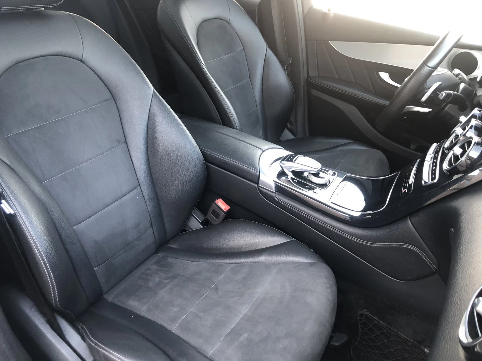Mercedes-Benz GLC 250 AMG PREMUIM 4matic PANO KAMERA, снимка 13 - Автомобили и джипове - 55047345