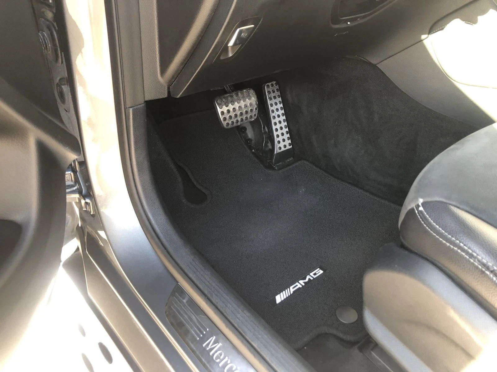 Mercedes-Benz GLC 250 AMG PREMUIM 4matic PANO KAMERA, снимка 16 - Автомобили и джипове - 55047345