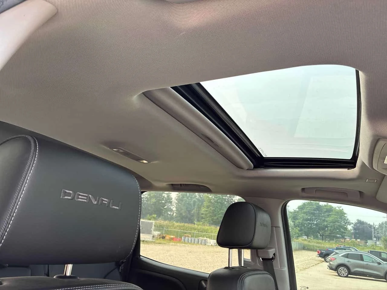 Gmc Sierra * Denali * CARFAX * ����� �� �����������  | Mobile.bg � ����������� 13