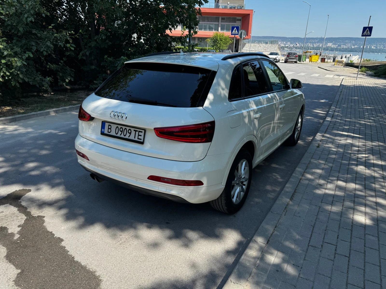 Audi Q3 2.0TDI Quattro 177hp  Кафяв Салон, снимка 7 - Автомобили и джипове - 55539409