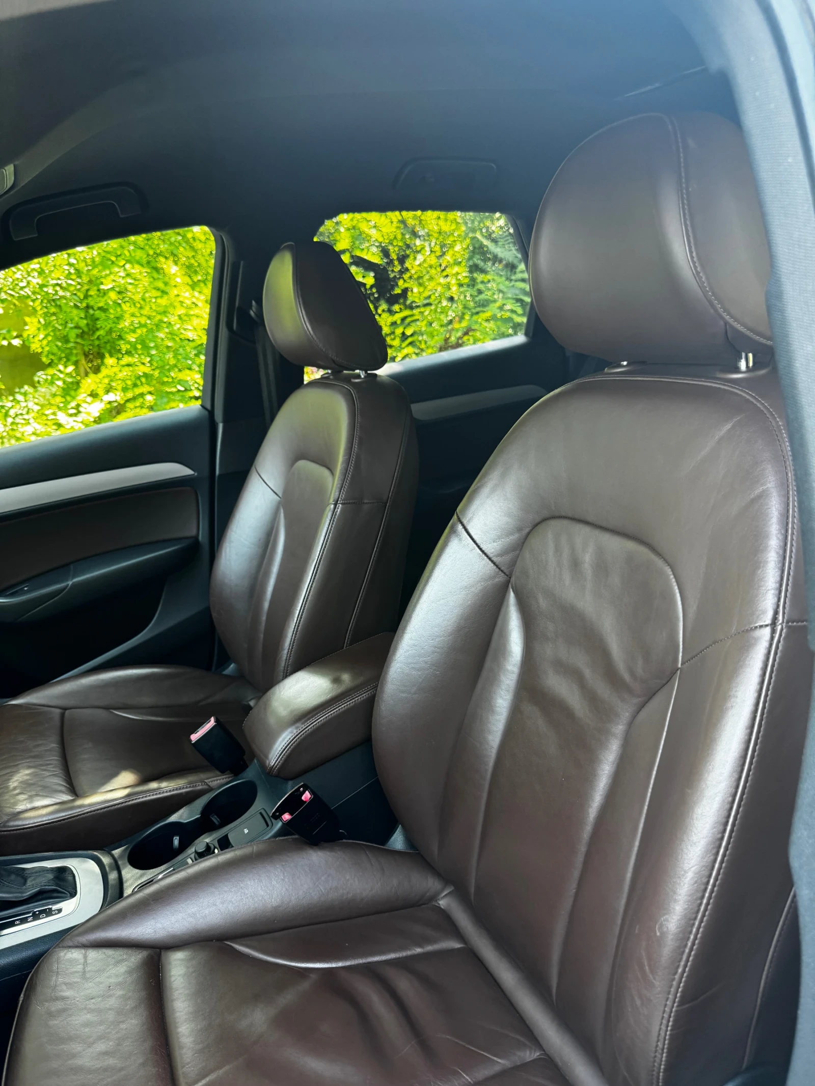 Audi Q3 2.0TDI Quattro 177hp  Кафяв Салон, снимка 11 - Автомобили и джипове - 55539409