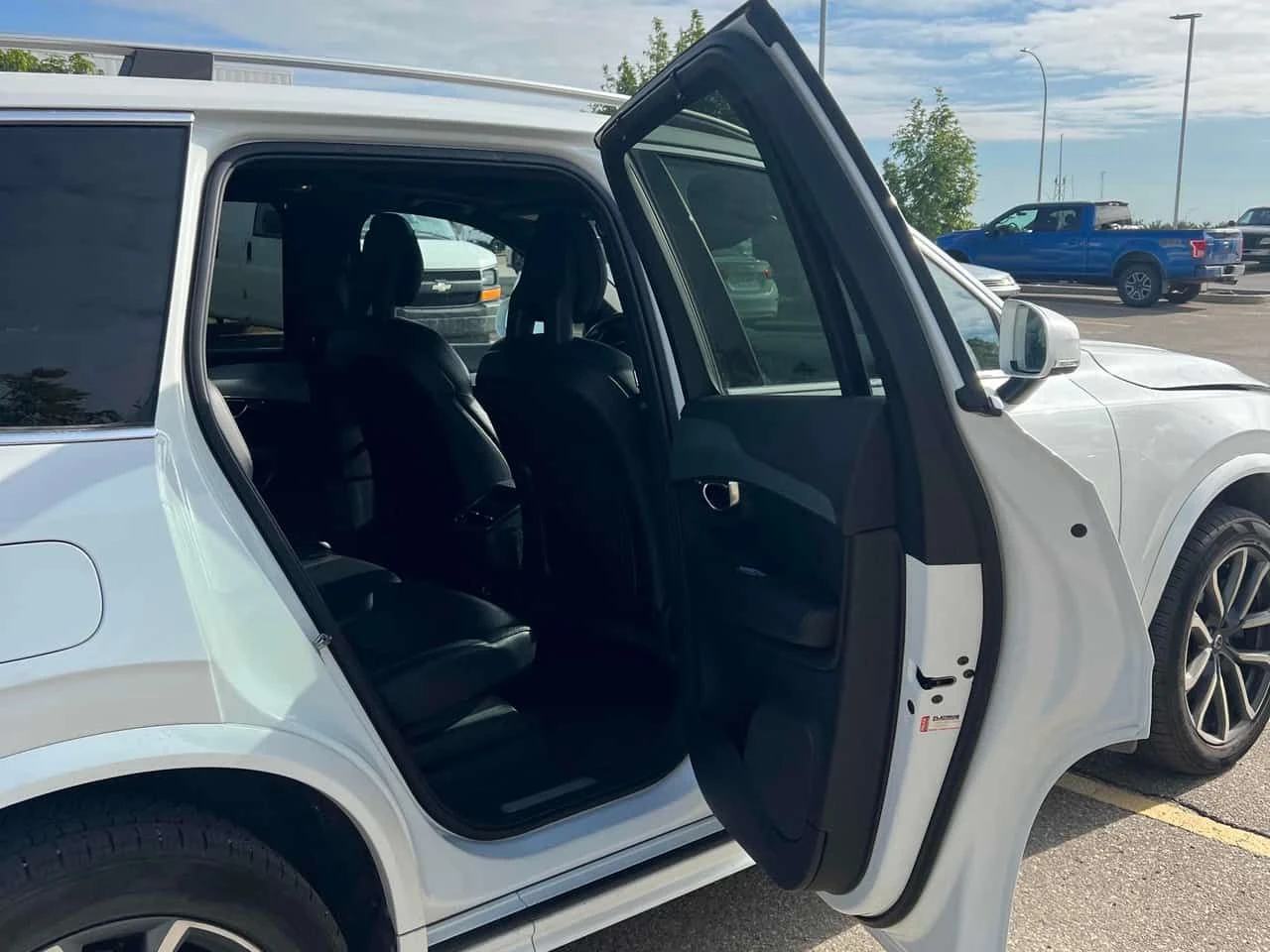 Volvo Xc90 * Momentum * CARFAX * ОПЦИЯ ЗА ФИНАНСИРАНЕ , снимка 11 - Автомобили и джипове - 55590946