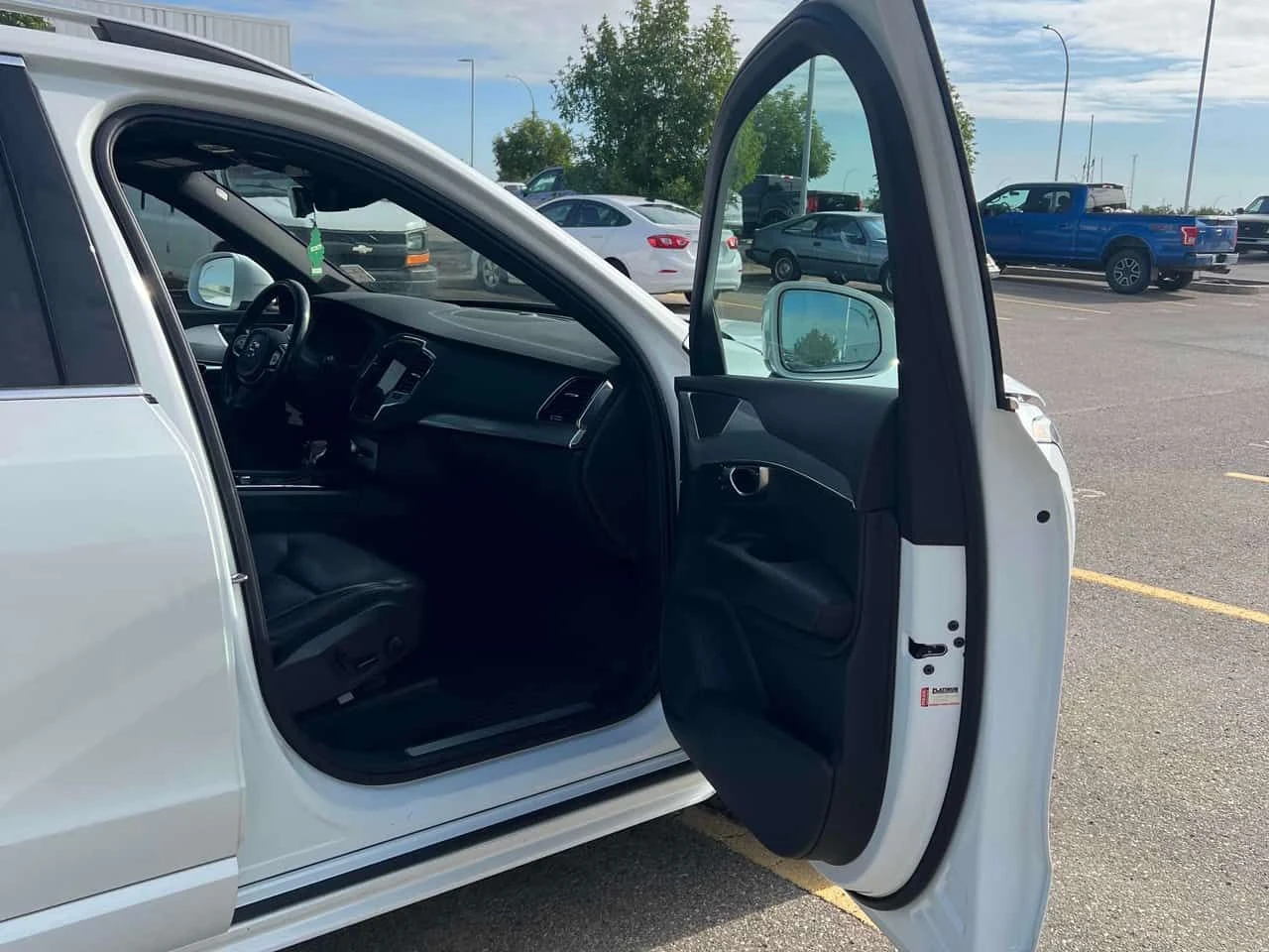 Volvo Xc90 * Momentum * CARFAX * ОПЦИЯ ЗА ФИНАНСИРАНЕ , снимка 13 - Автомобили и джипове - 55590946