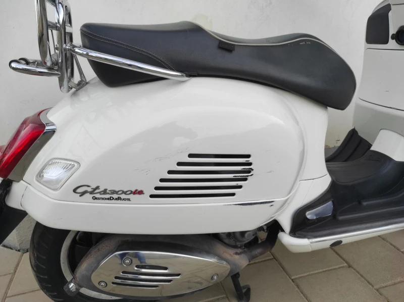 Vespa GTS 300cci ABS ASR LED 2016г, снимка 10 - Мотоциклети и мототехника - 45557445