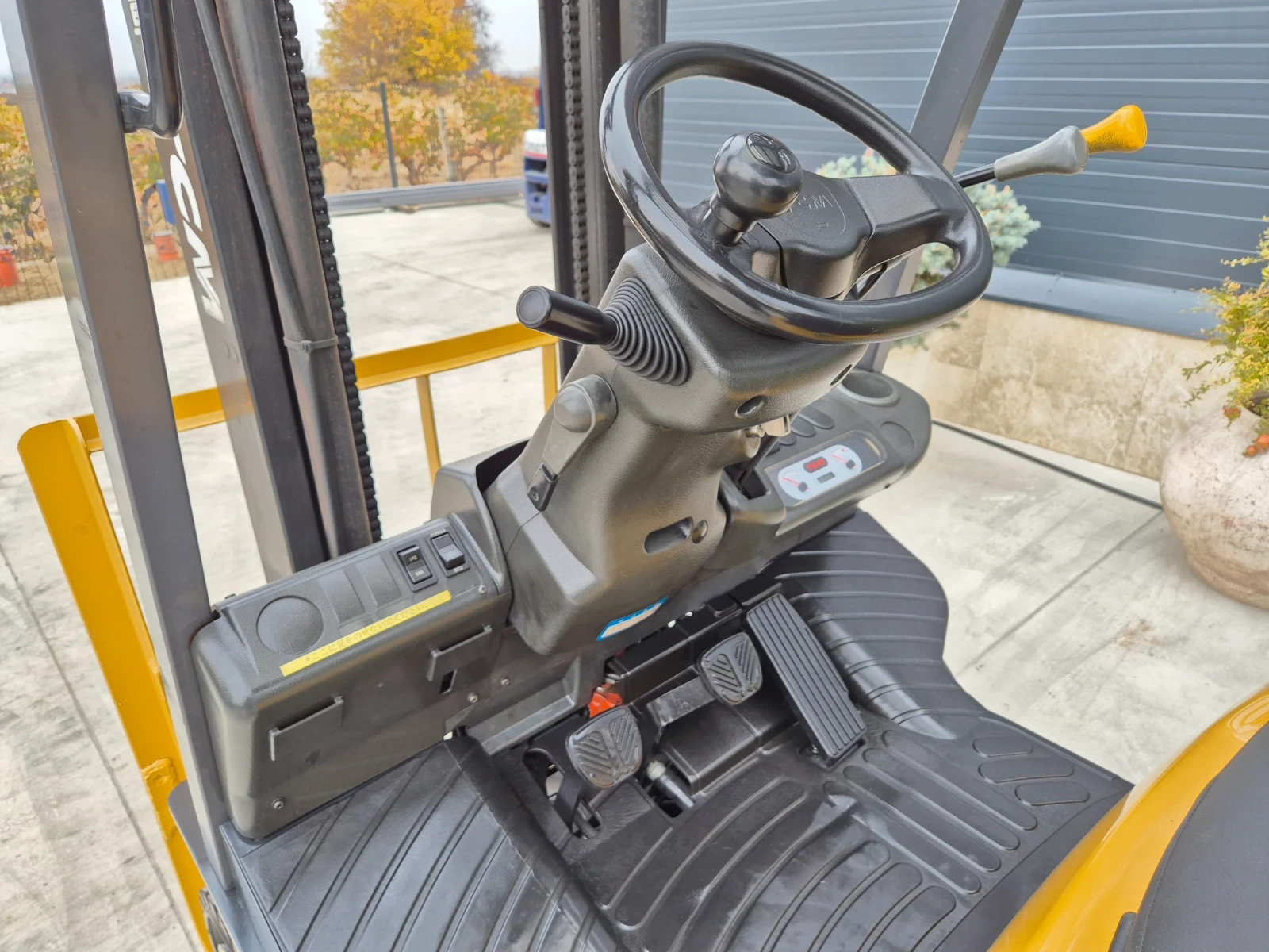  TCM  /  +  /  ! | Mobile.bg   9