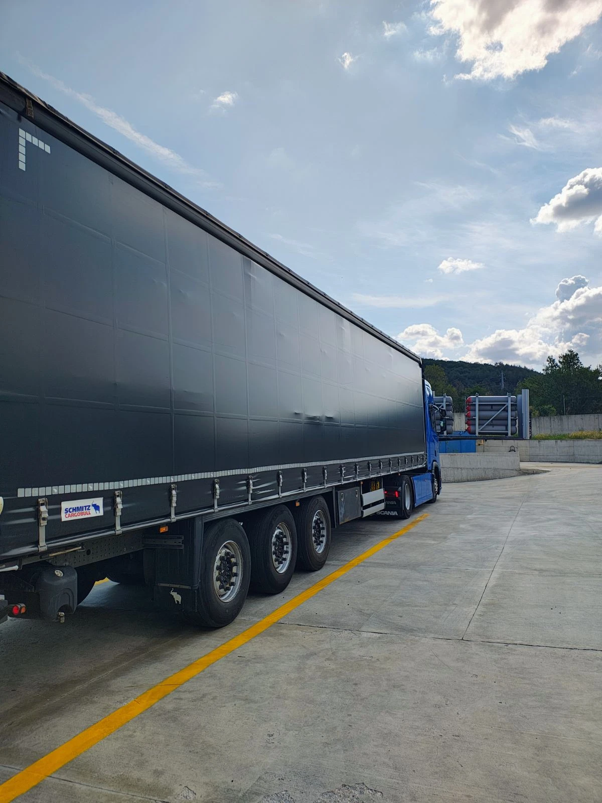 Полуремарке Schmitz SCB S3T