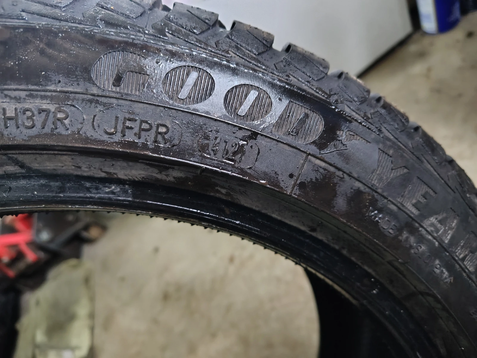 Гуми Всесезонни 225/45R17, снимка 6 - Гуми и джанти - 55835319