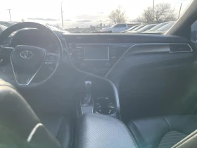 Toyota Camry SE, снимка 13