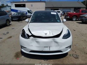 Tesla Model Y Long Range Dual motor 2024, снимка 11