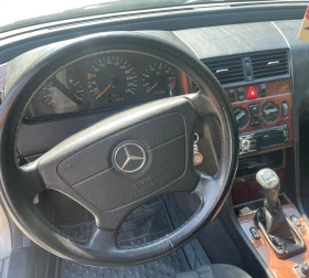 Mercedes-Benz C 180, снимка 6