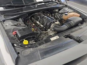 Dodge Challenger 5.7 5.7 Automatic, снимка 6