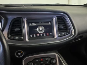 Dodge Challenger 5.7 5.7 Automatic, снимка 14