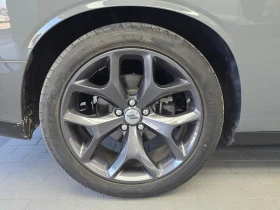 Dodge Challenger 5.7 5.7 Automatic, снимка 5