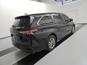 Toyota Sienna LE* 8 МЕСТА* BLIND SPOT* LANE ASSIST, снимка 5