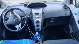 Toyota Yaris 1.3  , снимка 16
