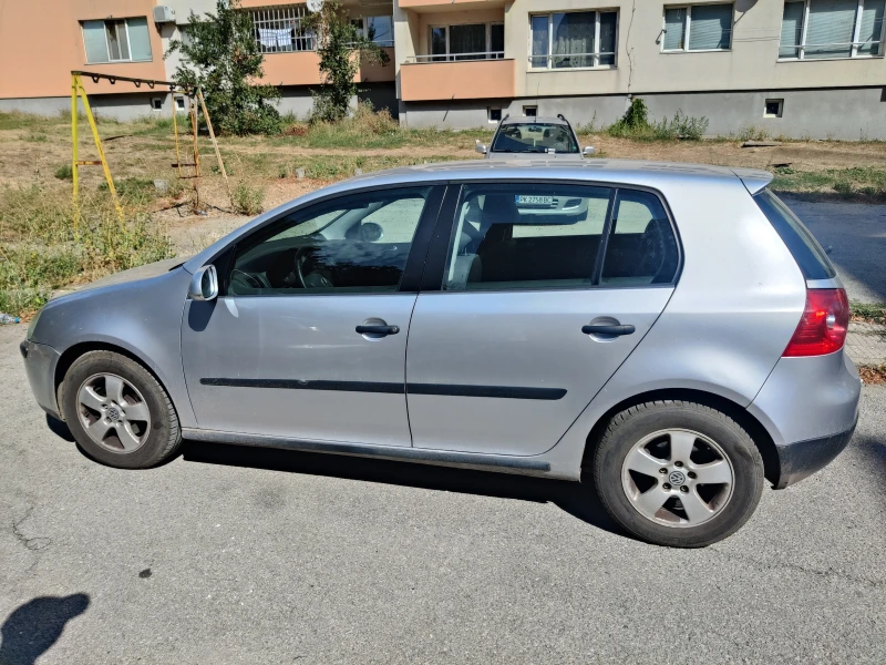 VW Golf 5, снимка 6 - Автомобили и джипове - 47441433