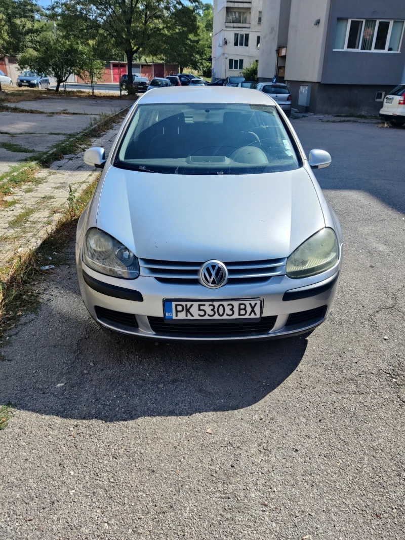 VW Golf 5, снимка 1 - Автомобили и джипове - 47441433