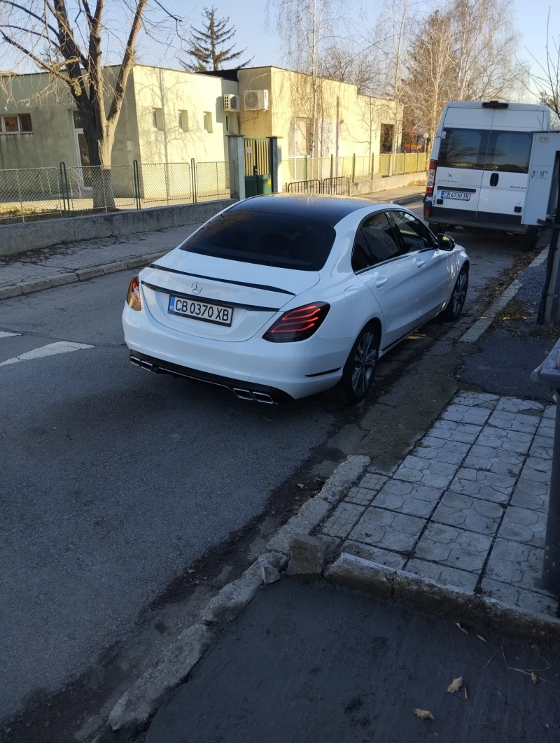 Mercedes-Benz C 220, снимка 5 - Автомобили и джипове - 47599329