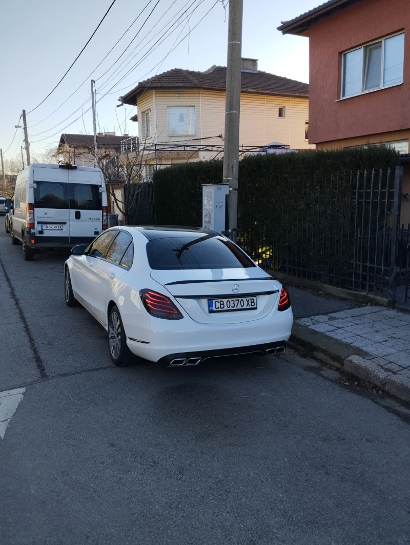 Mercedes-Benz C 220, снимка 6 - Автомобили и джипове - 47599329