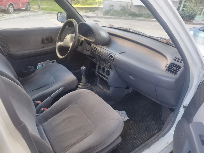 Nissan Micra 1.3, снимка 5 - Автомобили и джипове - 47606293