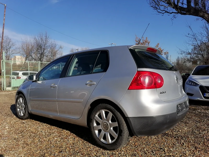 VW Golf 1.6 бензин, 116кс, 2006г., снимка 6 - Автомобили и джипове - 48394881