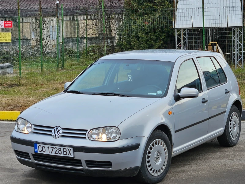 VW Golf, снимка 2 - Автомобили и джипове - 48506580