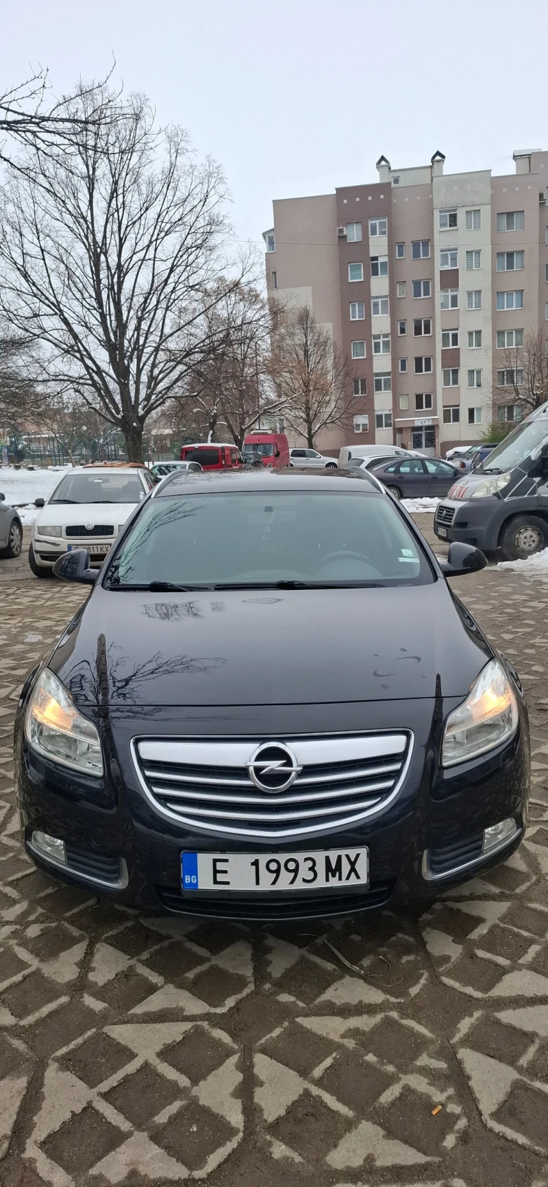 Opel Insignia 2.0 Turbo 4x4, снимка 3 - Автомобили и джипове - 48729653