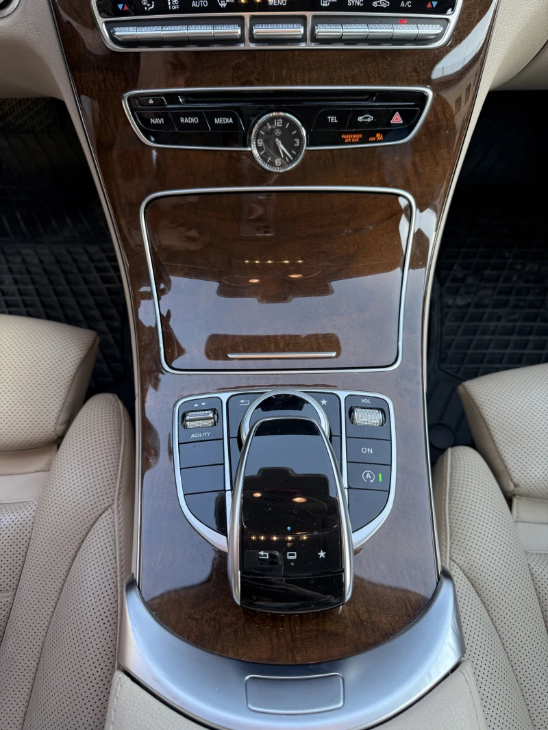 Mercedes-Benz C 300 4 MATIC, снимка 7 - Автомобили и джипове - 50944107