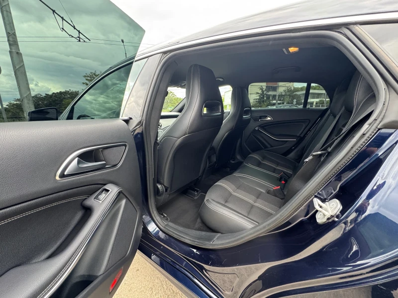 Mercedes-Benz CLA 220 Shooting-BRAKE, снимка 12 - Автомобили и джипове - 50559214